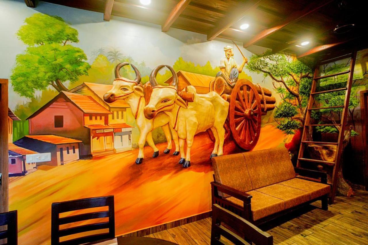 Falcon Riverview Resorts Kuttampuzha Exterior photo